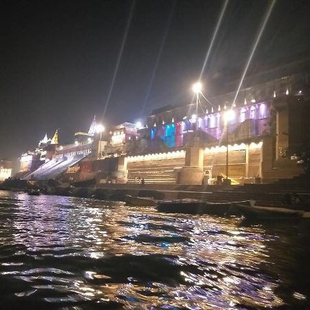 Maa Durga Inn Varanasi Ngoại thất bức ảnh